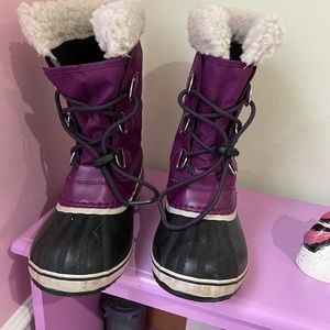 Purple kids Sorel winter boots
